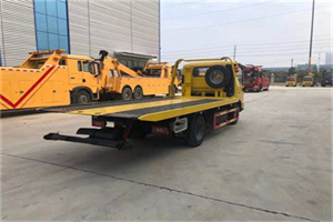 范县非事故拖车